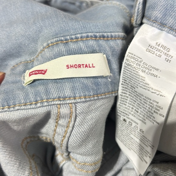 Levi’s Shortalls Overalls,relaxed fit,stretch,adjustable straps,5 pocket,distres - Picture 9 of 9